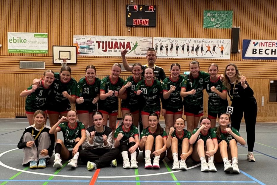 weibl. B-JUgend HSV Überruhr SIegerselfie HC Sterkrade
